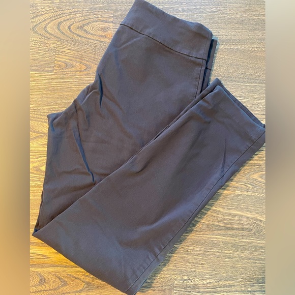 Van Heusen Pull-on Dress Pants - Picture 6 of 6